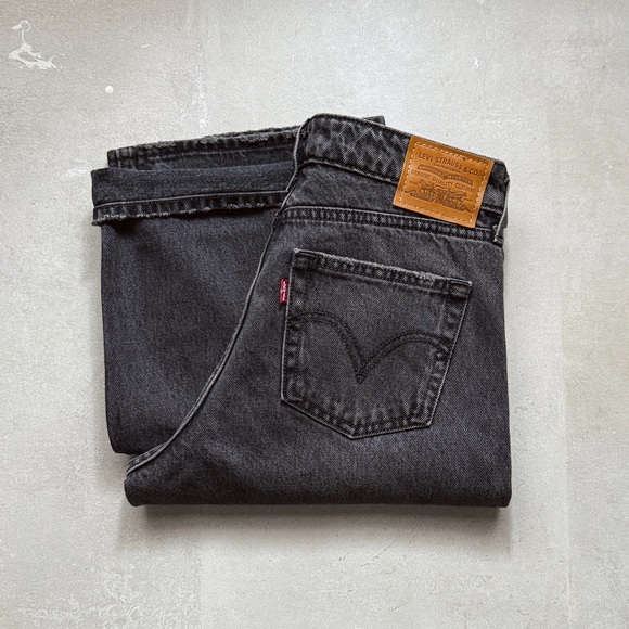 Levi’s Low Loose Jean - Picture 2 of 5